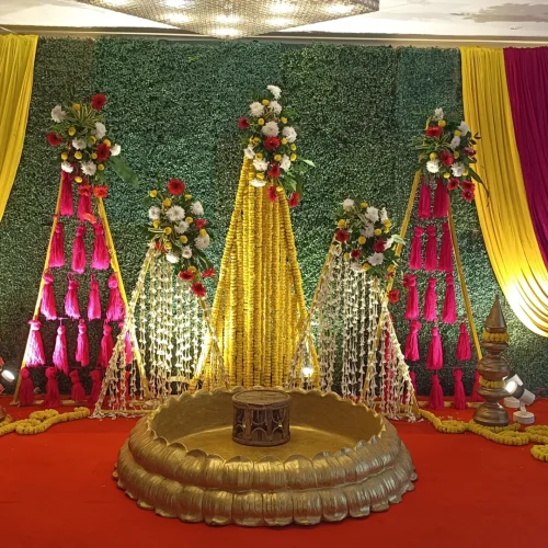 Haldi Decoration in Kolkata | Affordable & Premium Designs - Golden ...